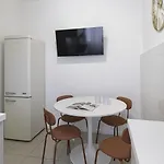 Italianway Comfort - Confalonieri 11 Milánó