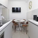 Italianway Comfort - Confalonieri 11 Milánó